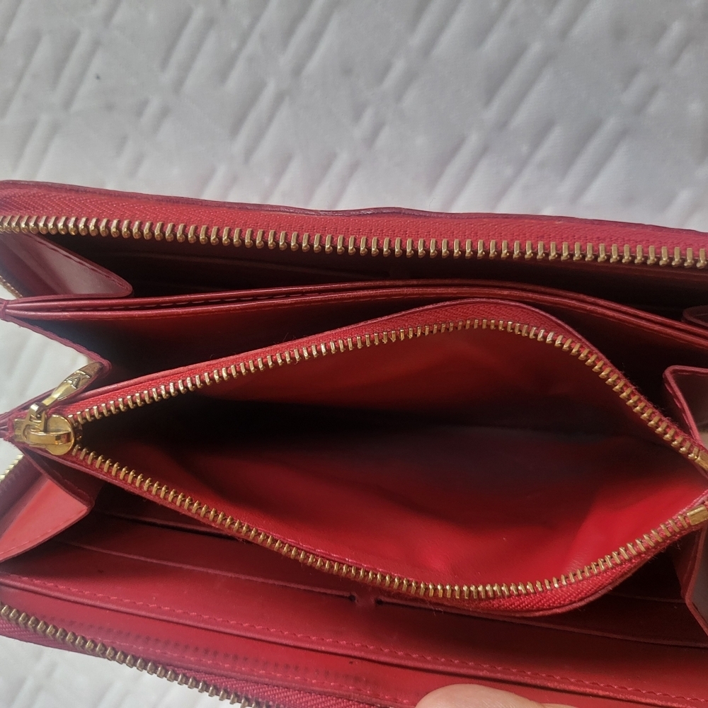 LOUIS VUITTON Monogram Red Vernis Long wallet - Picture 8 of 10